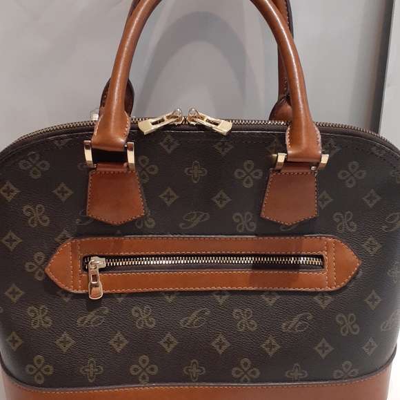 Coated Canvas Brown Handbag W/ Designer Print - Picture 2 of 7